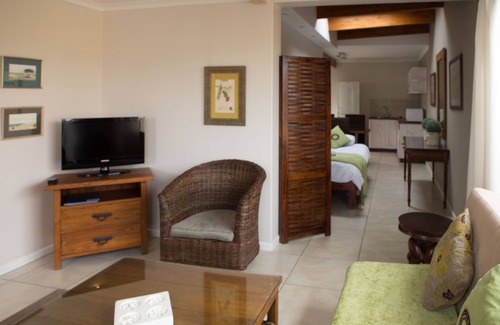 Swakopmund Bed & Breakfast | Cornerstone Guesthouse