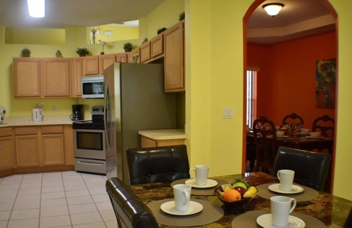Haines City House | Cornerstone Retreat - Peaceful Gated Community, Private Pool & Jacuzzi
