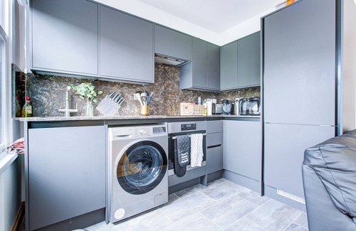 Wood Green Apartment | Cornwall - The Duchess