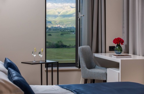 Sinj Bed & Breakfast | Corona B&B