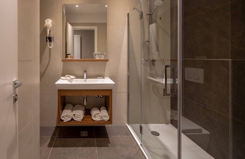 Sinj Bed & Breakfast | Corona B&B