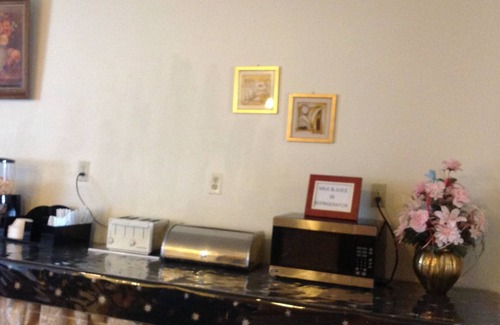 Lindsborg Hotel | Coronado Motel and RV Park