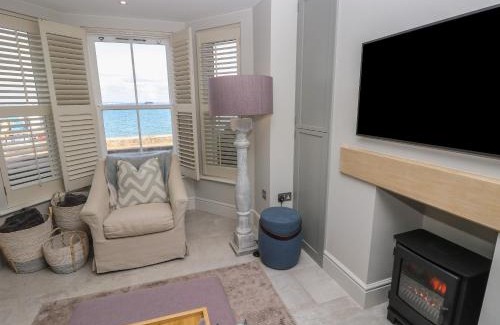 Seaview House | Coronation House