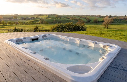Burnley House | Corporate, Retreat Stays, Team Building, Birthday Celebrations