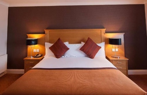 Newtownabbey Hotel | Corr's Corner Hotel
