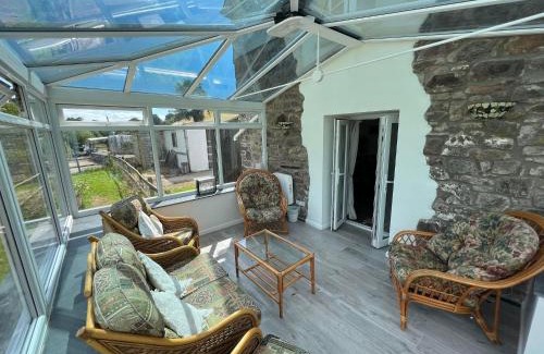 Laugharne House | Corran Cottage
