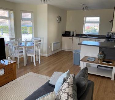 Fort William Apartment | Corran, Glenloch View, Fort William 2-Bedroom Loch Side Flat