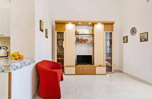 Corso dei Mille - Sant'Erasmo Apartment | Corso dei Mille Railway Apartment