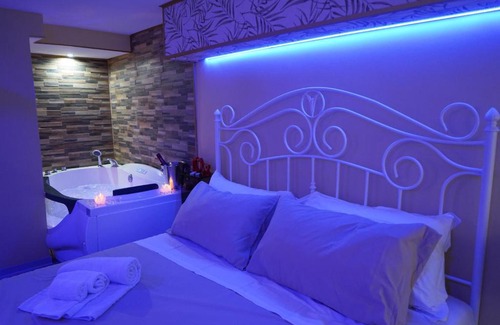 Catania City Centre House | Corte Manzoni Independent Suite