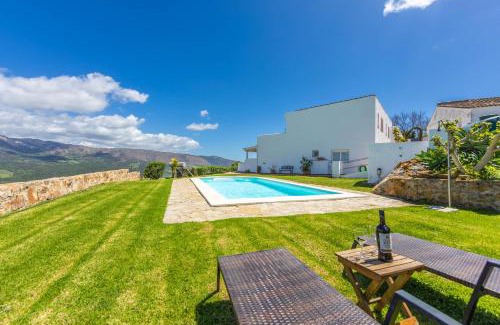 Betis Apartment | Cortijo Pájaro Punta de la Laja