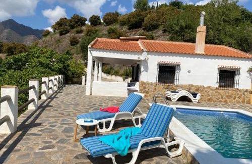 Los Guajares Villa | Cortijo Peña Blanca