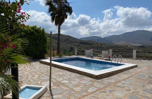 Los Guajares Villa | Cortijo Peña Blanca
