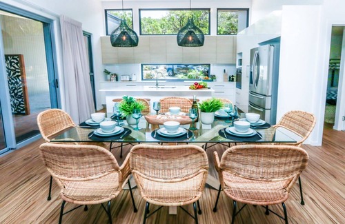 Agnes Water House | CORYMBIA BEACH HOUSE - SUNRISE AT 1770