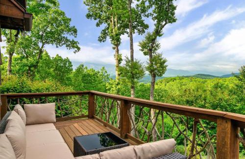 Cosby House | Cosby Contemporary Cabin