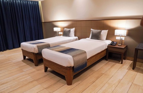 Margao Hotel | Cosmique Clarks Inn Suites , Goa