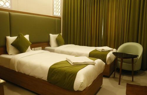 Chennai Hotel | COSMO GRANDE