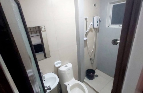 Sampaloc Hotel | Cosmo Hotel Espana Near Ust