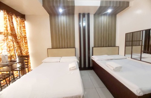 Sampaloc Hotel | Cosmo Hotel Espana Near Ust