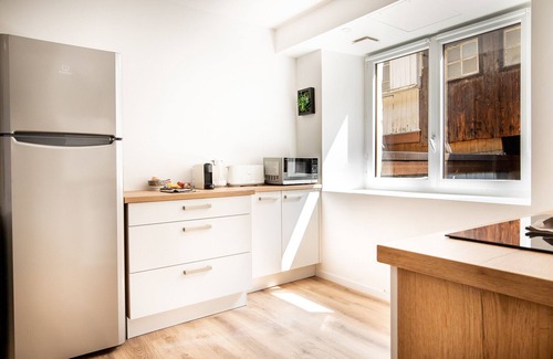 Annecy Old Town Apartment | Cosmo incroyable idéal famille rue Carnot