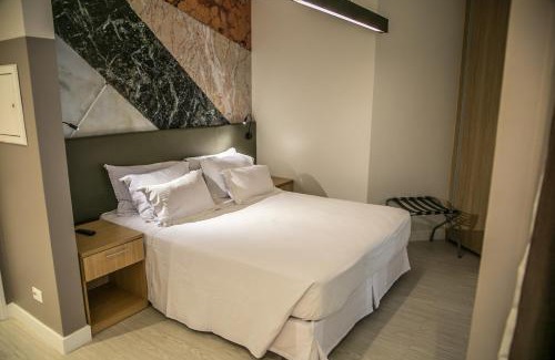 Gonzaga Apartment | Cosmopolitan Praia Flat