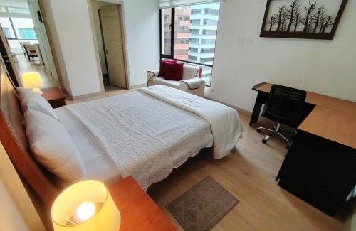 Ecuadorian Amazon Apartment | Cosmopolitan suit 51