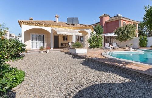 Sanlucar de Barrameda Villa | Costa de la Luz Poolside Villa, cleaning included