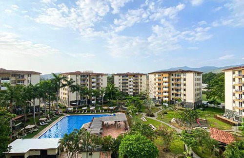 Barrio Santa Lucia Apartment | Costa Linda 6-09