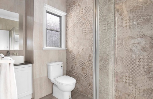 Armidale Apartment | Costa Park Cottage Dio