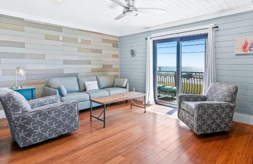 Miramar Beach House | Costa Vista Townhomes