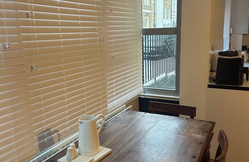 King's Cross Apartment | Cosy 1 bed flat in the heart of Kings Cross Station.