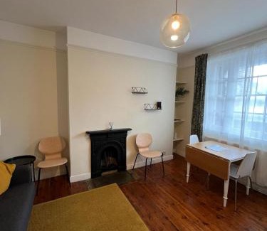 Vincent Square Apartment | Cosy 1 Bed Flat in the Heart of Westminster