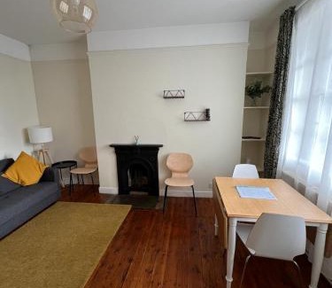 Vincent Square Apartment | Cosy 1 Bed Flat in the Heart of Westminster