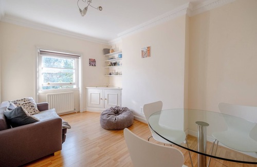 Belsize Apartment | Cosy 1-Bed Flat Near Primrose Hill