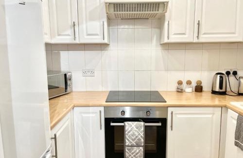 Alperton Apartment | Cosy 1 Bed, Wembley