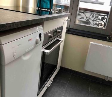 Jourdan Apartment | Cosy 1 bedroom apartment in EU DISTRICT