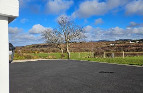 Glenveagh House | Cosy 1 bedroom cottage, Ideal quiet getaway.