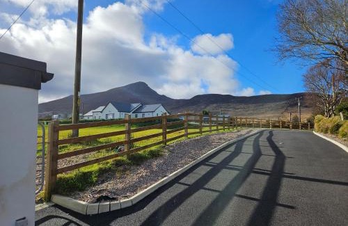 Glenveagh House | Cosy 1 bedroom cottage, Ideal quiet getaway.
