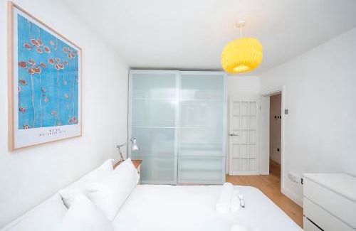 Canonbury Apartment | Cosy 1 Bedroom Flat Nestled in De Beauvoir Town Pass the Keys