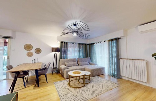 Riquier Apartment | Cosy, 1 bedroom near Port