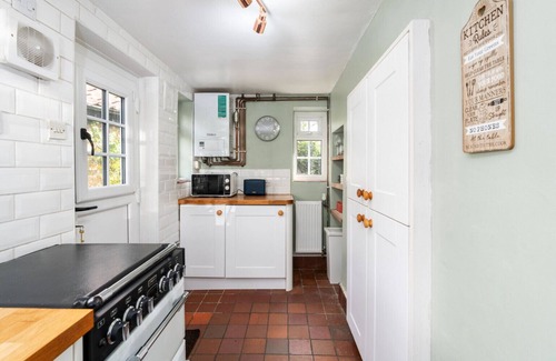 Elloughton House | Cosy 1Bed Cottage Retreat in Charming Elloughton