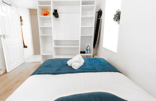 Hackney Wick Apartment | Cosy 1BR House, Hackney Wick Gem