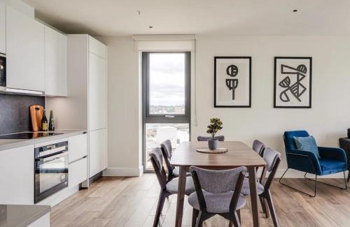 Greenwich West Apartment | Cosy 2 Bed Flat London Cutty Sark Greenwich Close to Canary Wharf - Perfect for long stay