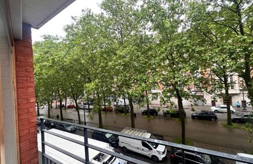Quartier des Quais - Kaaienwijk Apartment | Cosy 2 Bedroom Apartment in City Center