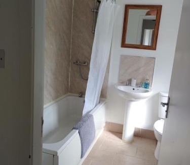 Inverness House | Cosy 2 Bedroom Croft Cottage with Beautiful Views