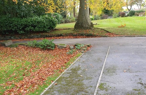 Roundhay Apartment | Cosy 2Bed Apartment near Roundhay Park