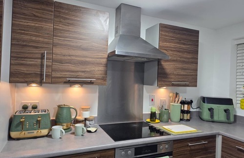 Colchester House | Cosy 3 Bedroom House in Colchester/pet-friendly
