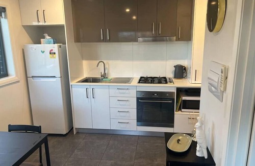Coombs Apartment | Cosy Abode | Pet friendly | Sleeps 4