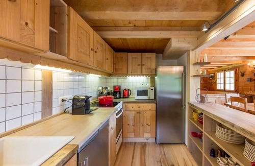 Servoz Ski Chalet | Cosy all-wood chalet, Chamonix valley, breathtaking Mont Blanc view