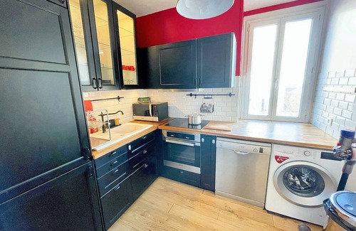 La Garenne-Colombes Apartment | Cosy and bright 3-room flat close to La Défense and Paris