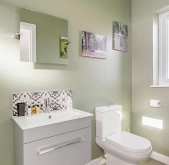 Ellon House | Cosy and modern 1 bedroom garden house - very dog friendly!